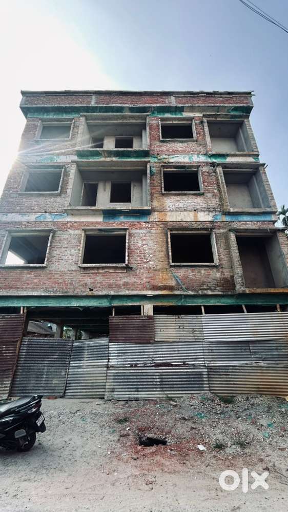 Premium Flat for Sale at Bharat Nagar near NJP WITH LIFT FACILITY