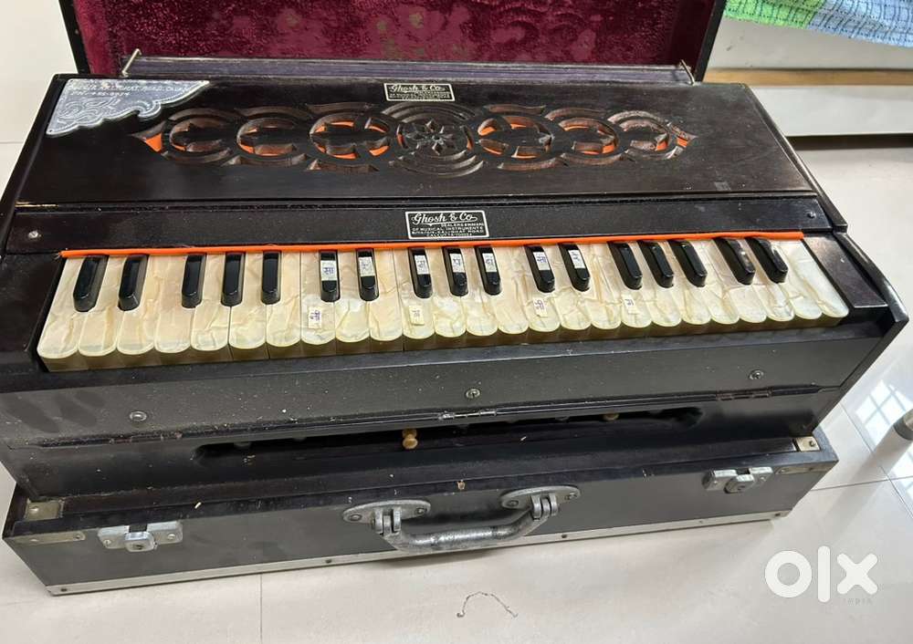 Ghosh and co Harmonium