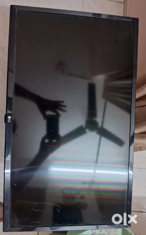 LG 32-inch LED TV for Sale – Excellent Working Condition
