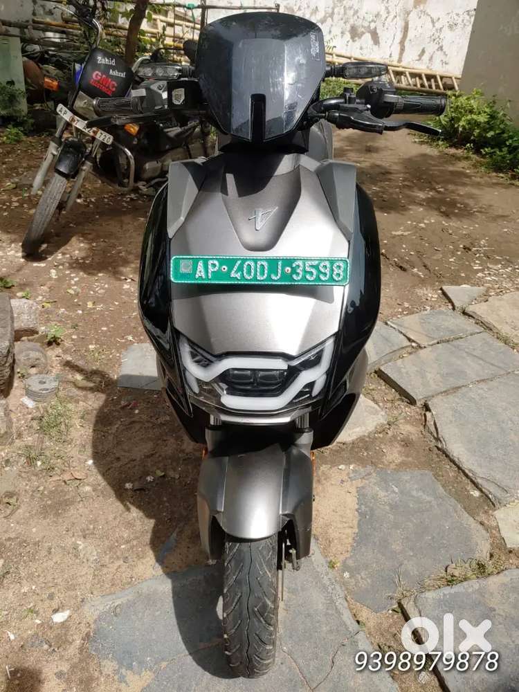 HERO VIDA V1 PLUS 2024 MODAL FOR LESS COST GENTLY USED BY SINGLE USER