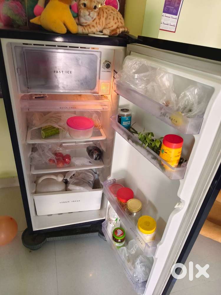 Whirlpool single refrigerator