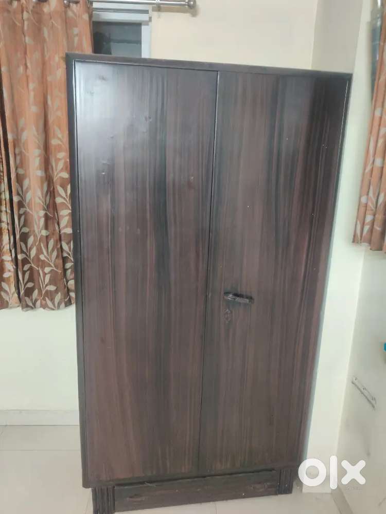 Godrej Iron Almirah 6.5*3.5