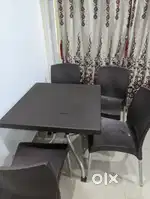 Nilkamal 4 Seater Dining Table -Manish Nagar,Nagpur,Price Negotiable!!