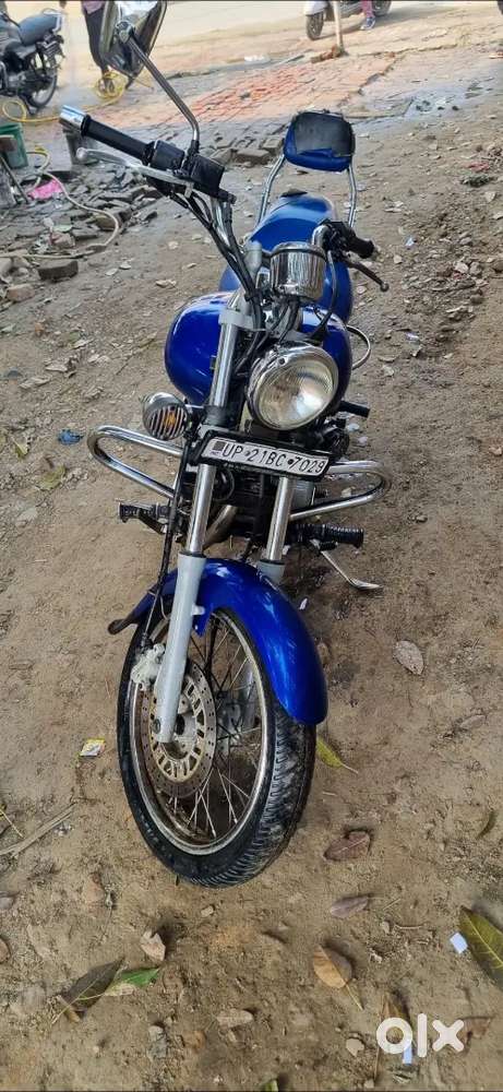 Bhai Koi kami nahin hai battery bhi.Abhi dalvai