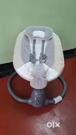 Electric cradle for baby