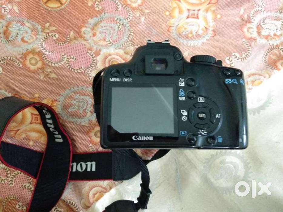 Canaon 1000D. Eyepiece missing. Rest in perfect