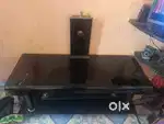 Tv stand 2 years old