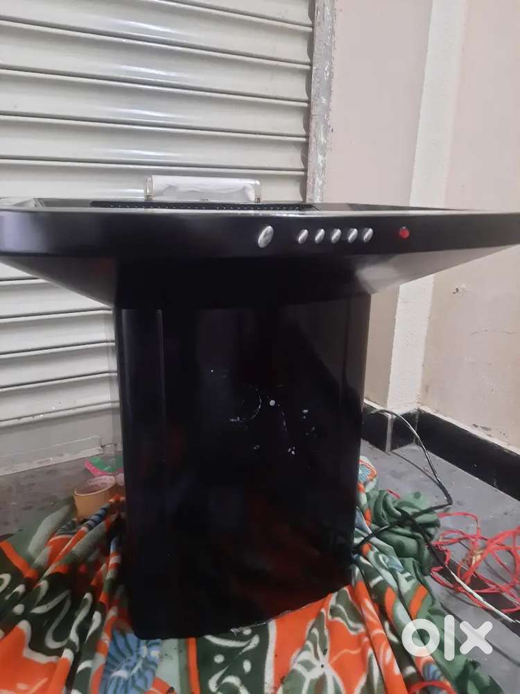 Kutchina Florentine chimney working good condition