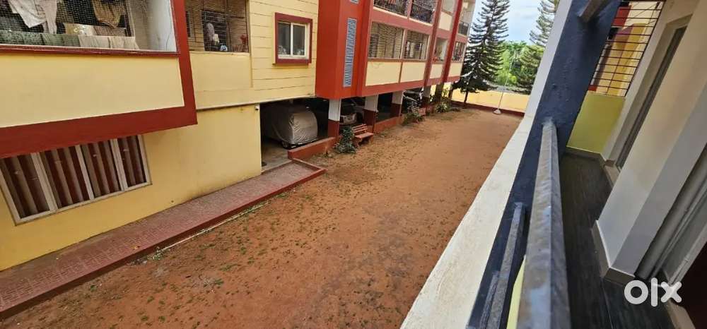 Fully furnished 2bhk apartment for rent near codissia