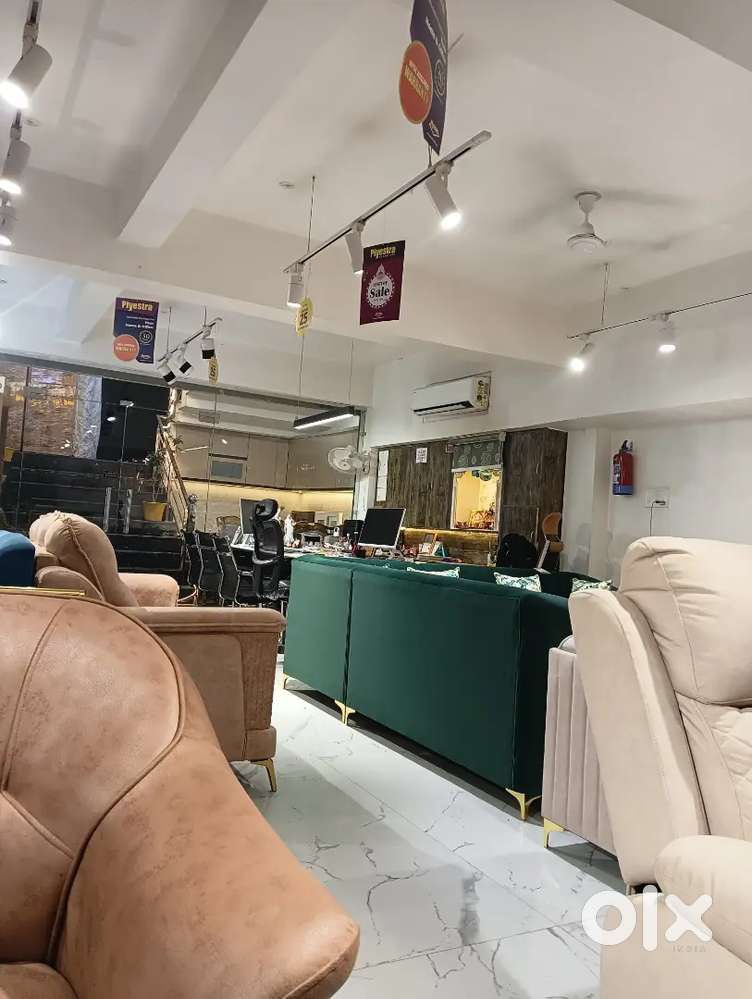 cleaner and loading unloading