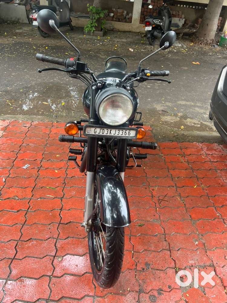 Royal Enfield Classic 500