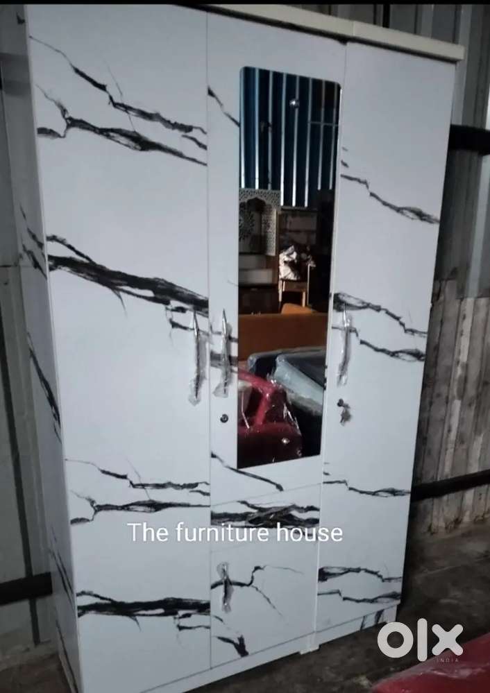 3 Door wardrobe new brand directly from factory contact