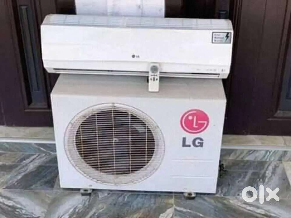 Second hand air conditioner selling & rental offer in best condition