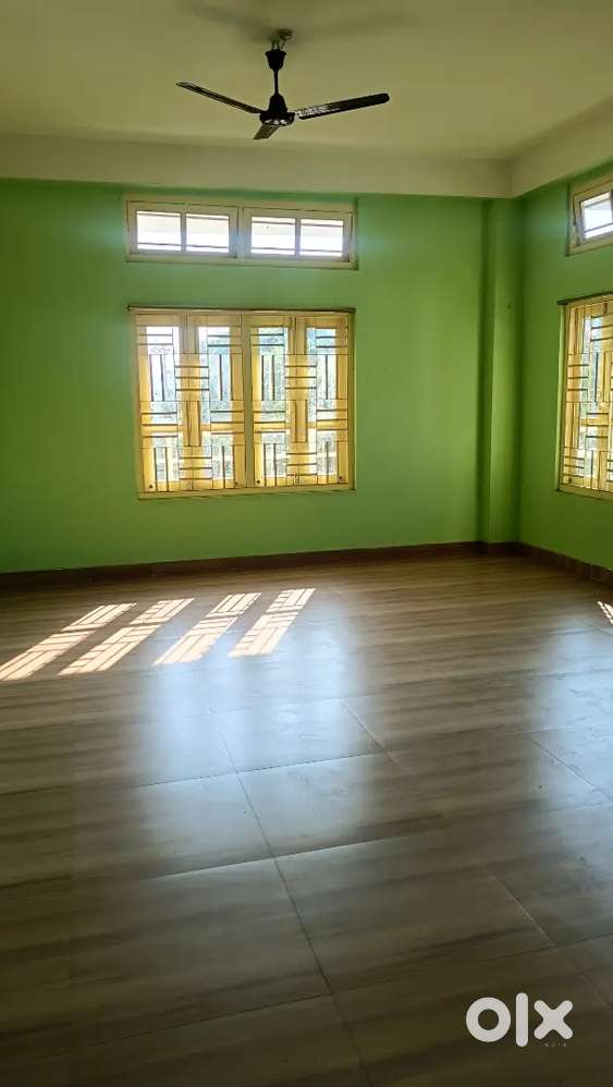 2 bhk flat with 1 washroom at silpukhuri near zudio shopping mall