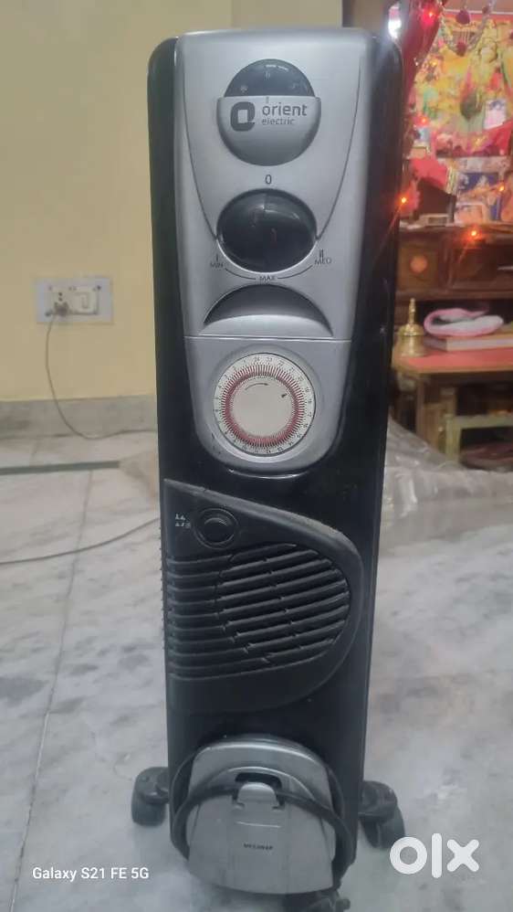 Electric hall heater