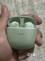 Wireless earphones