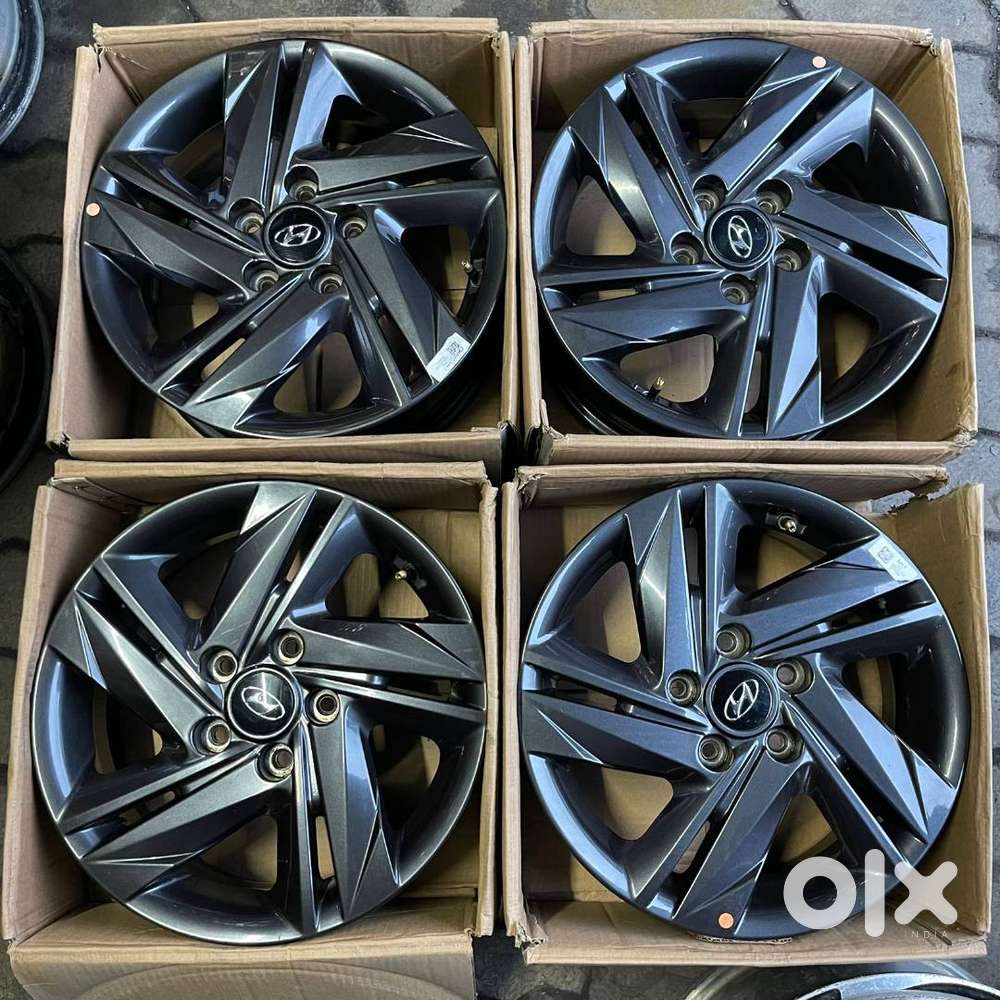 I20 NLINE ALLOY WHEELS 16 INCHES (VERY GOOD CONDITION)