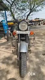 Royal Enfield 2016 model bs3 engine full neat and clean condition.