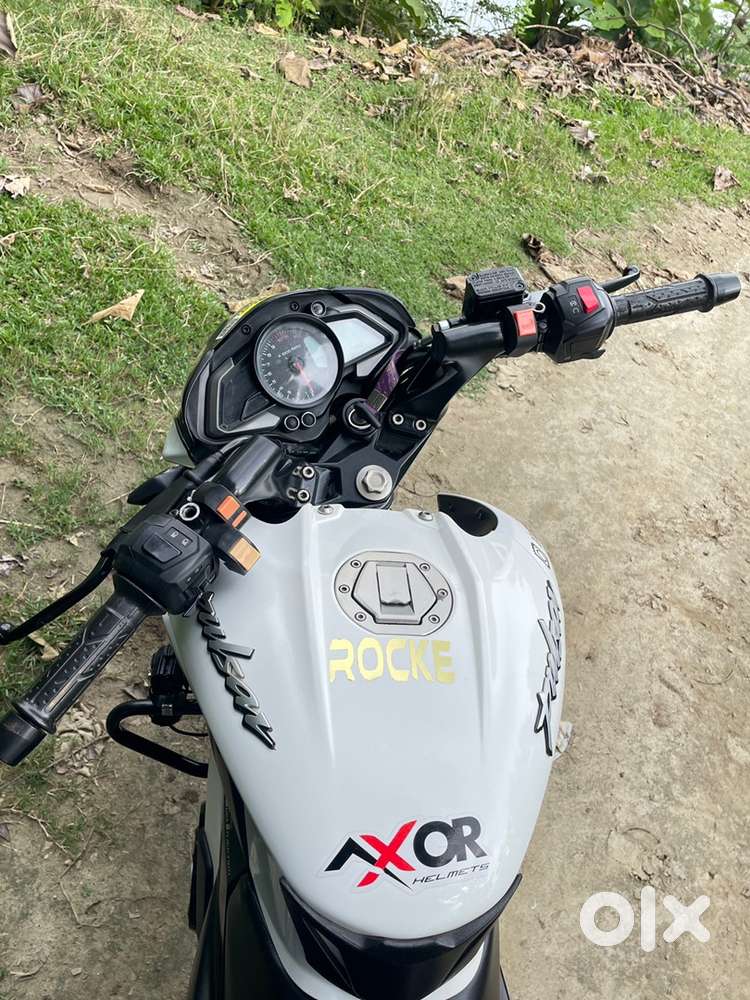 I want to sell my ns200 new condition