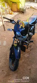 Bajaj dicover 125 (112cc) in black colour modify