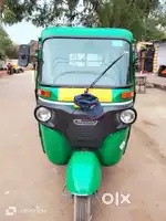Bajaj maxima pickup truck