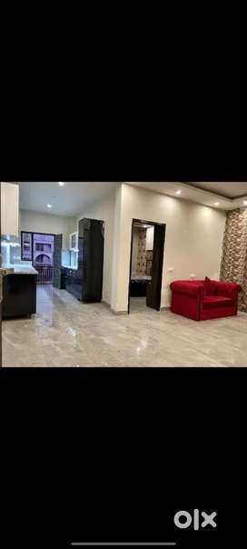 2bhk big size good location only 37.90lacs greater mohali low down pay