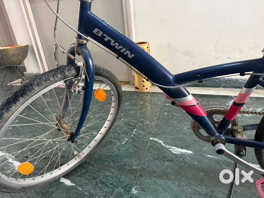 Girls Cycle