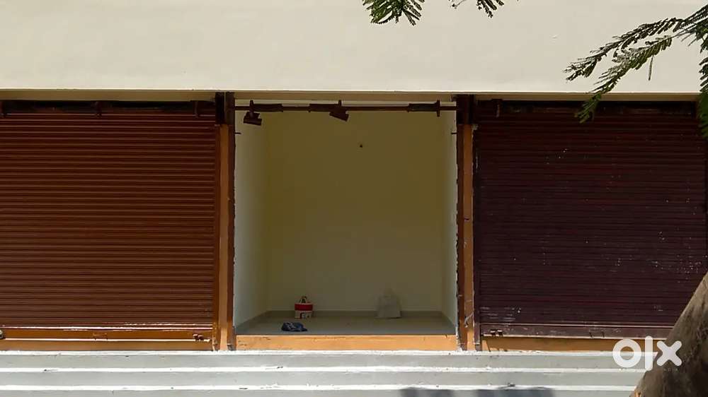 Dumartarai Shop in Wholesale market