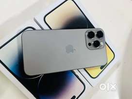 Mega dhamaka sale I phone 15 pro max second hand available
