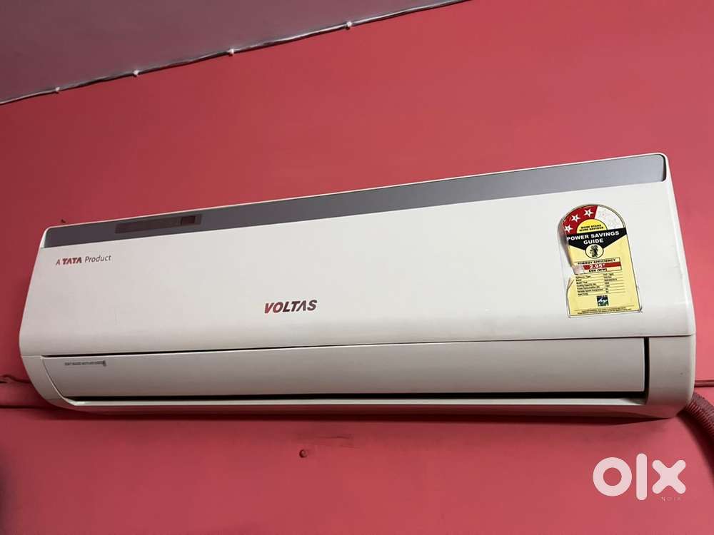 Voltas 3 Star AC with Fan Unit – Excellent Condition, Ready to Use