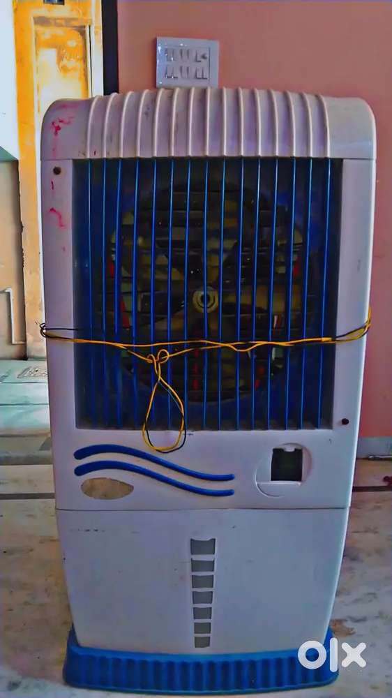 Air cooler in white colour with working condition