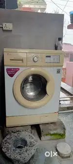 Washing machine with good condition and quality