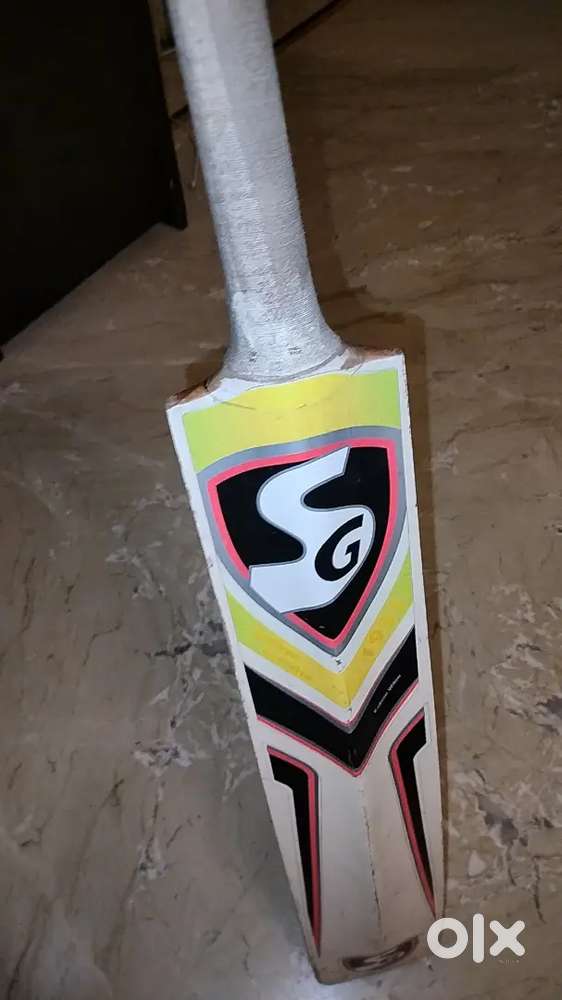 SG (rahul dravid)RSD SPARKS series ProFace Bat