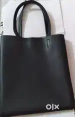 Black purse