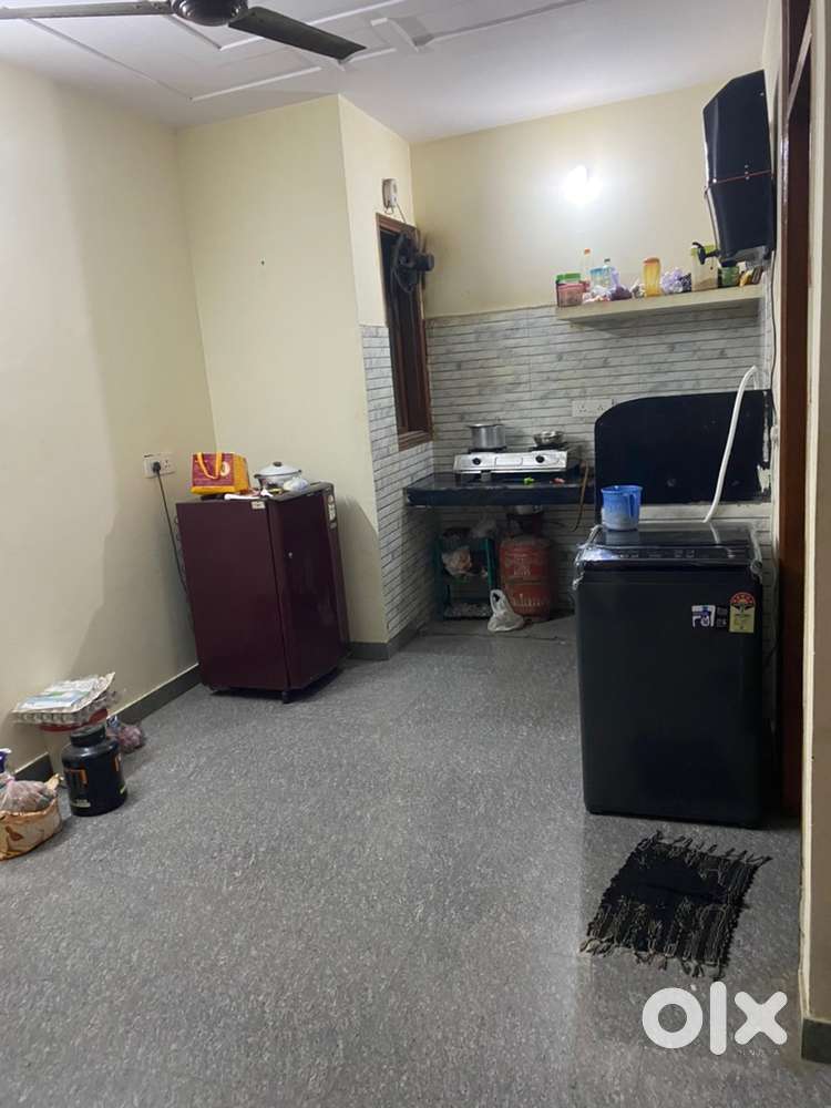 Need room partner male or female