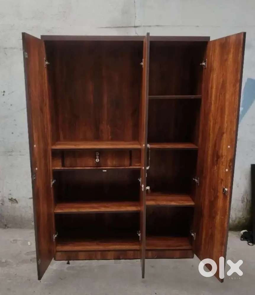Brand new 2++1 door wardrobe