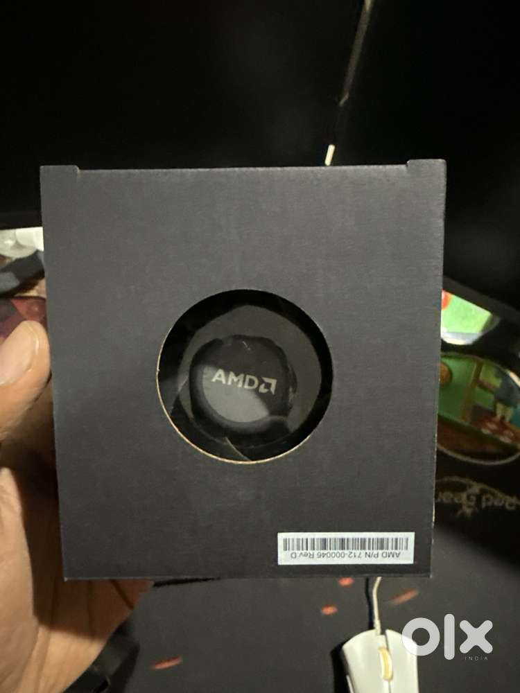 Perfectly working Ryzen 5 3600 + stock cooler