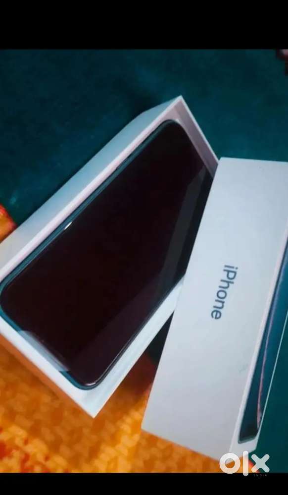 IPHONE XR in very good condition