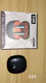 Bluetooth Earbuds