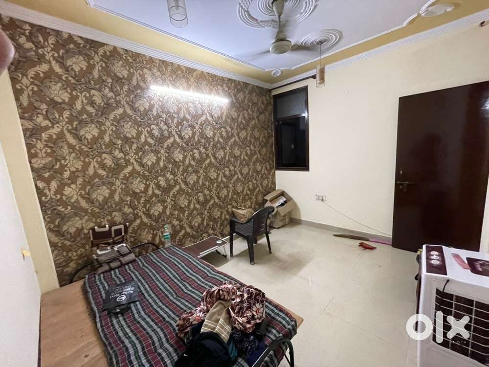 Required Girl Flatmate for 2BHK Independant flat : Girls only