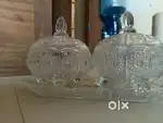 एक बहुत ही सुंदर काँच का औऱ उसमें शानदारDesignवाला सेट,Offerहैं,