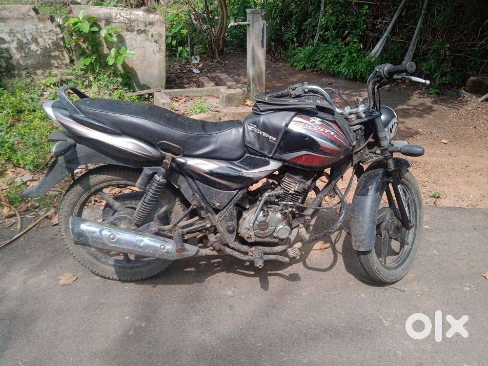 Bajai discover 100