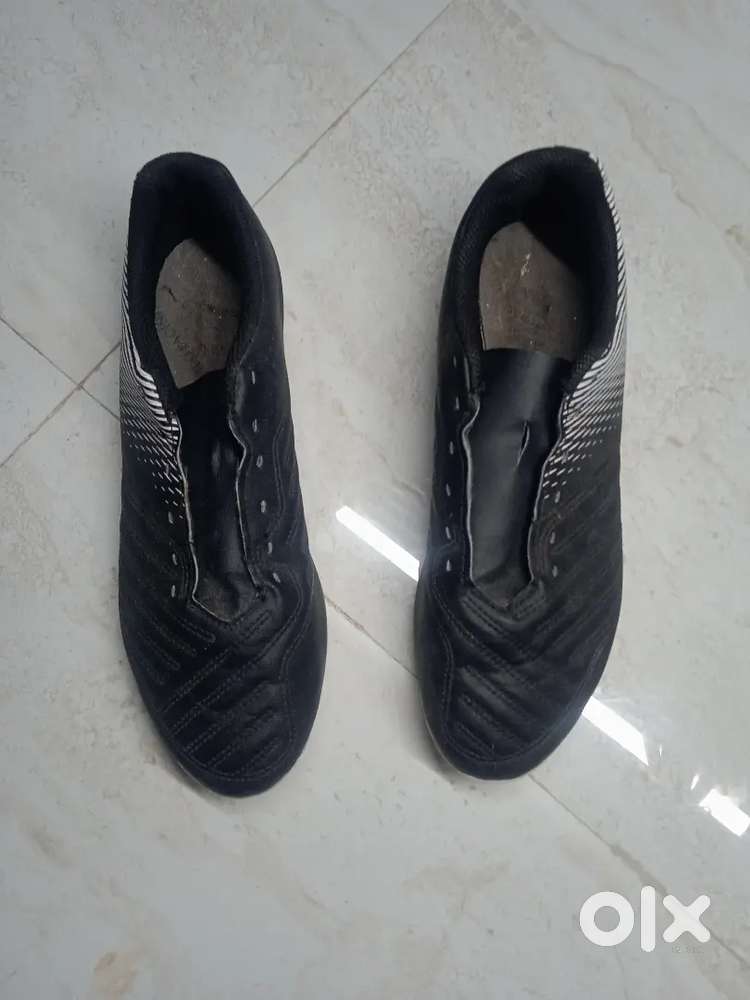 Kipsta football shoes