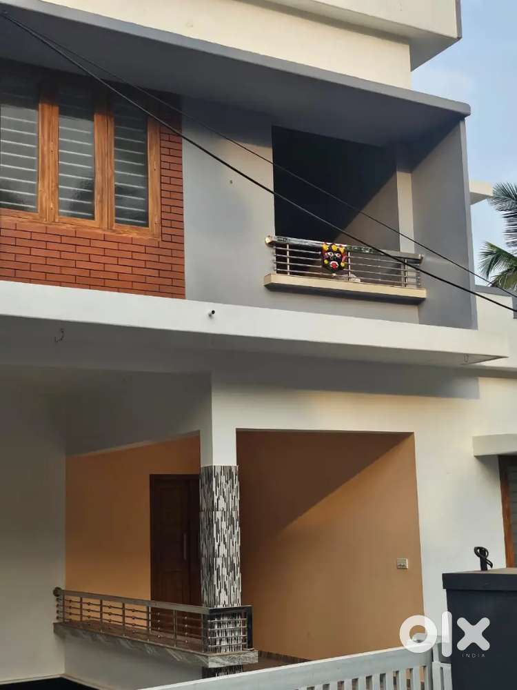 3 Bhk Newly built 3 Bhk house for Lease