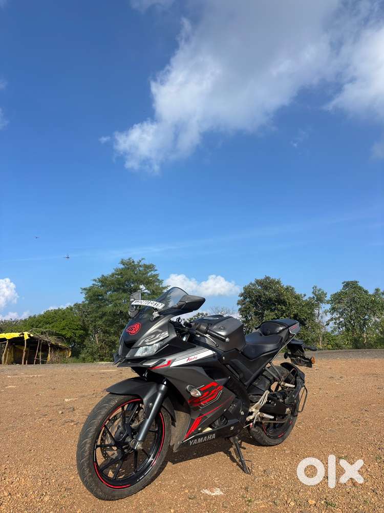Well-Maintained Yamaha R15 V3 with Dual ABS - Excellent Condition
