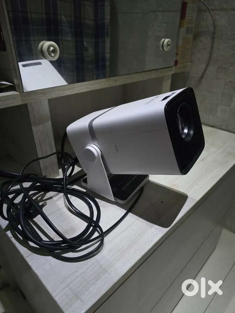 WZATCO full HD projector with projector screen