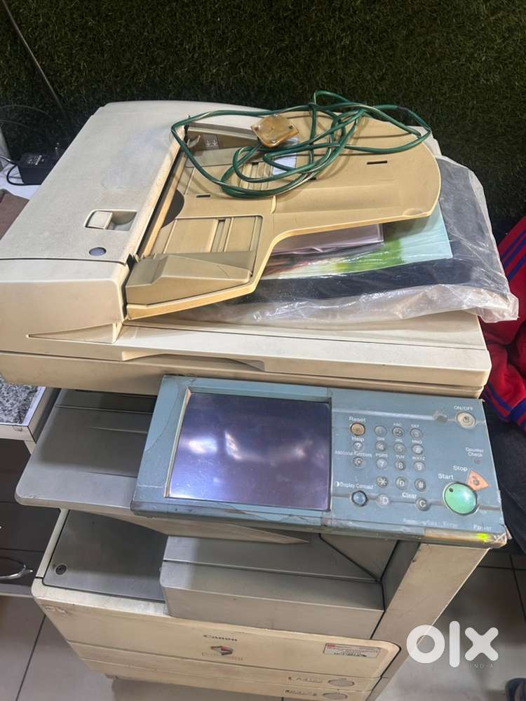 Photo-state machine canon 2270 for sale good condition