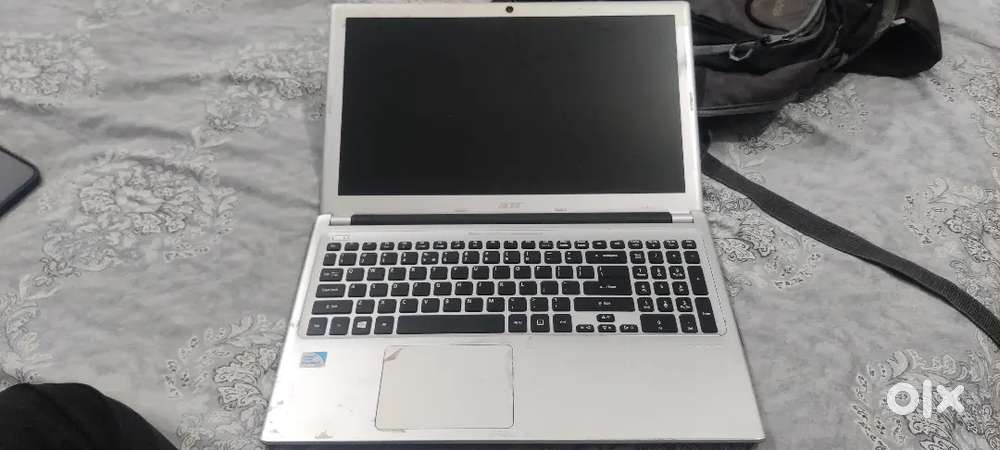 Acer aspire v5-531 laptop