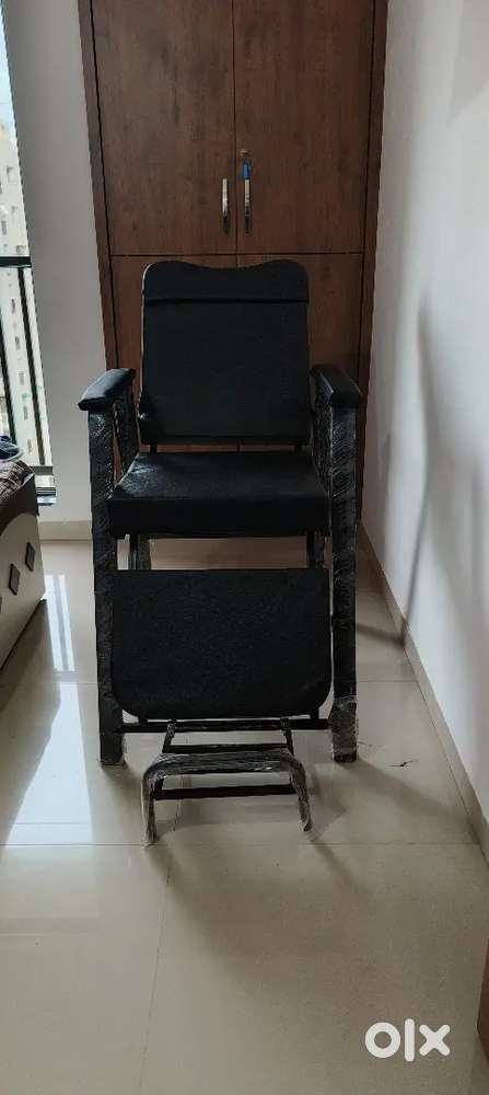 Saloon Table