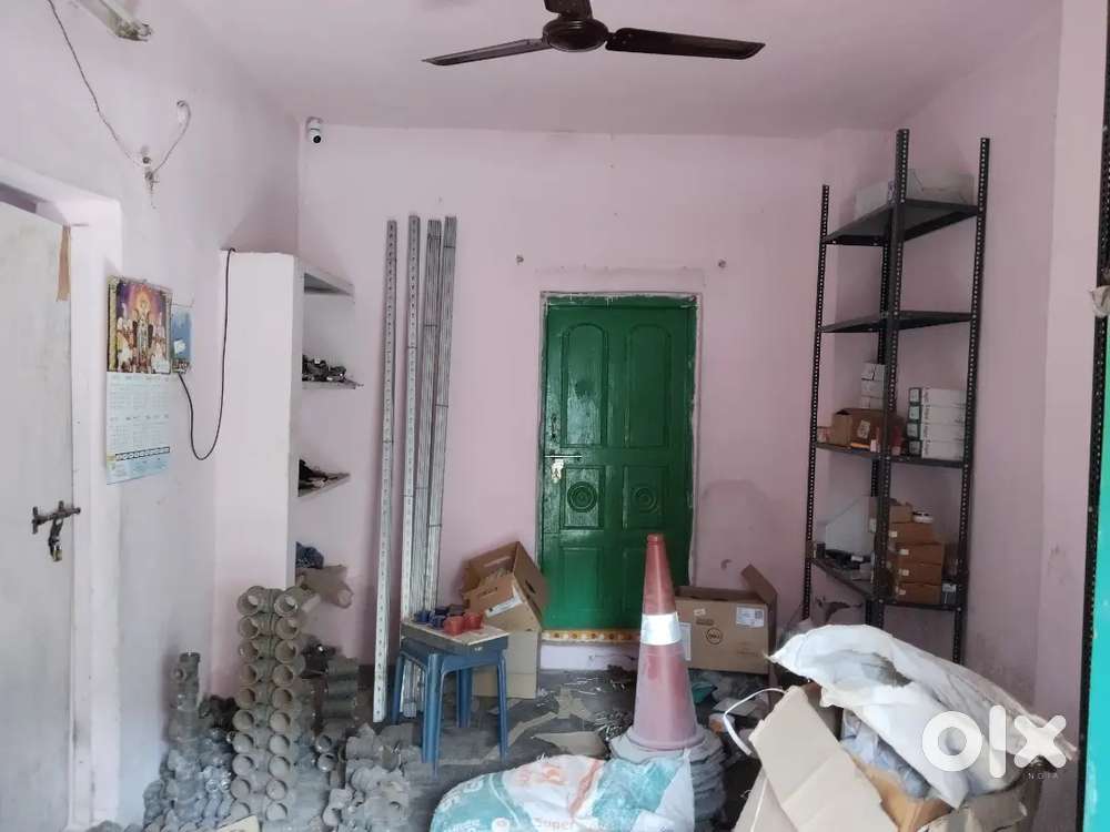 Godown/Commercial space for rent Kphb Kukatpally vv nagar